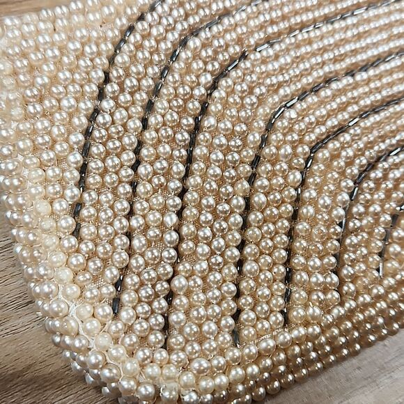 GUC Vintage Ivory Pearl Clutch Mini Zipper Bag - Picture 2 of 6
